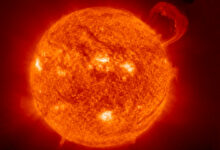 Neutrinos weisen darauf hin, dass die Sonne mehr Kohlenstoff und Stickstoff enthält als bisher angenommen