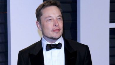 Dow-Jones-Rallyes;  Tesla gewinnt, als Elon Musk das „beste Produkt aller Zeiten“ neckt;  Apple Stock Pops