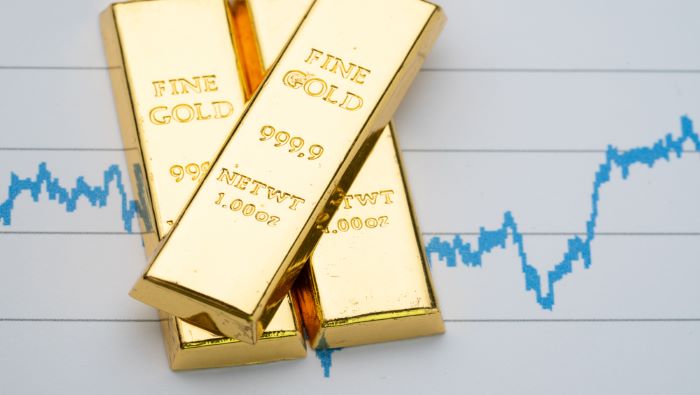Gold Price Forecast: Funds Flip Net Short in Gold