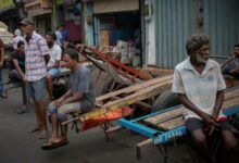 Keine Nahrung, kein Treibstoff und keine Jobs: die Wirtschaftskatastrophe in Sri Lanka