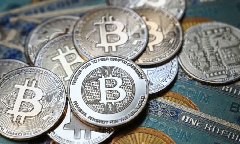 Bitcoin wird unter 24.000 $ gehandelt, Ether steigt, um die Gewinne auszudehnen