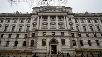 Britische Krypto-Investoren sollten ihre Bestände begrenzen, sagt die Finanzaufsichtsbehörde
