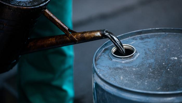 Crude Oil Price Halts Three Day Selloff as US Crude Inventories Contract