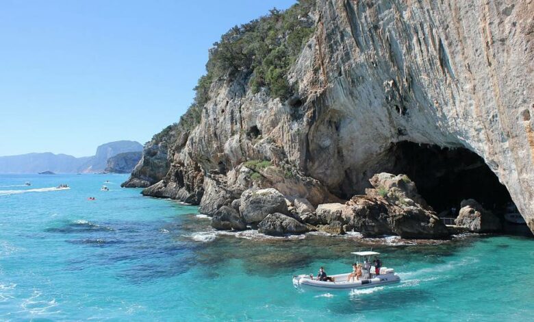 Italien: Sie könnten 15.000 € bezahlt bekommen, um auf diese atemberaubende Insel zu ziehen.  Aber hier ist der Haken.