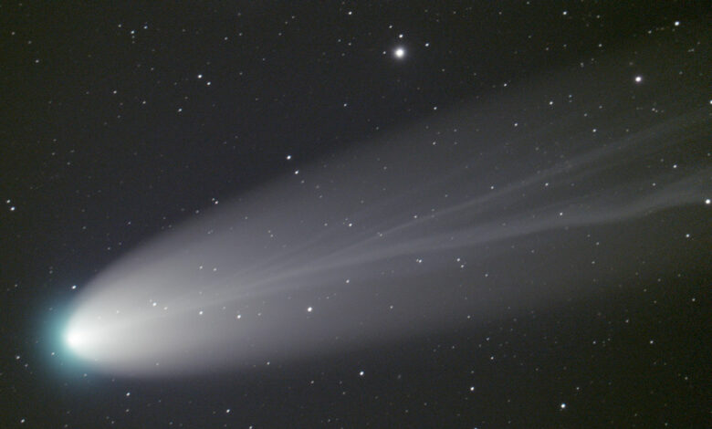Oortsche Wolkenkometen können sich zu Tode drehen